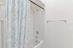 26030 Newcombe Cir, Leesburg, FL 34748 - Photo 36