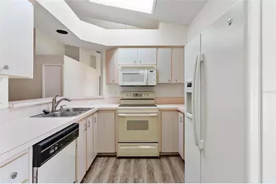 26030 Newcombe Circle, Leesburg, FL 34748 - Photo 18