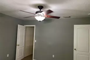 825 Mary Frank Ct, Mount Dora, FL 32757 - Photo 8