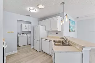 1615 Navidad St, The Villages, FL 32162 - Photo 12