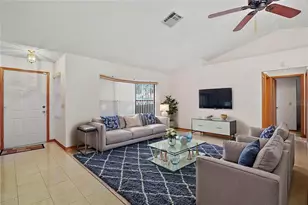 501 Cherry Tree St, Eustis, FL 32726 - Photo 4