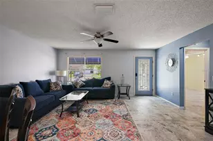 2003 Cordero Ct, The Villages, FL 32159 - Photo 4