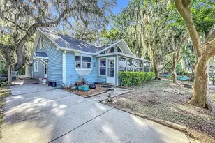 1107 Northshore Dr, Eustis, FL 32726 - Photo 4