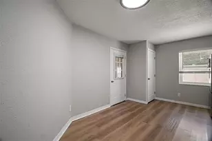 1805 Jefferson Dr, Mount Dora, FL 32757 - Photo 14