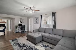 1805 Jefferson Dr, Mount Dora, FL 32757 - Photo 4