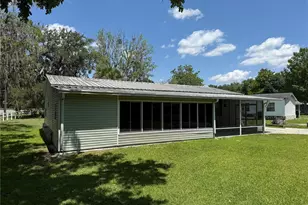 26 Canal Way, Lake Panasoffkee, FL 33538 - Photo 2