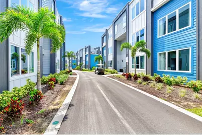 7740 Sandy Ridge Drive #220, Reunion, FL 34747 - Photo 2