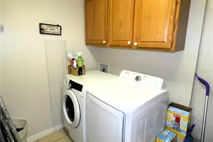 751 Old Oaks Ln, Leesburg, FL 34748 - Photo 38