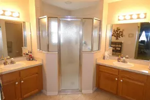 751 Old Oaks Ln, Leesburg, FL 34748 - Photo 20