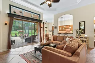 5235 Island Terrace Ct, Lady Lake, FL 32159 - Photo 10