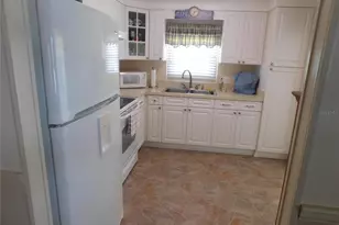 146 Hibiscus Way, Leesburg, FL 34748 - Photo 10