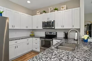 27121 White Plains Way, Leesburg, FL 34748 - Photo 22