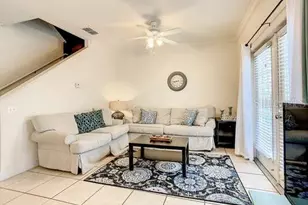 2950 Lucayan Harbour Cir, Kissimmee, FL 34746 - Photo 6