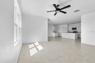 424 Noble Ave, Davenport, FL 33837 - Photo 4