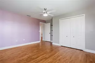 637 Neptune Dr, Groveland, FL 34736 - Photo 14