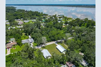 891 Cr 482C, Lake Panasoffkee, FL 33538 - Photo 34