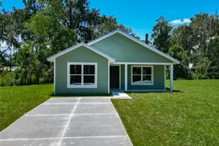 891 Cr 482C, Lake Panasoffkee, FL 33538 - Photo 2