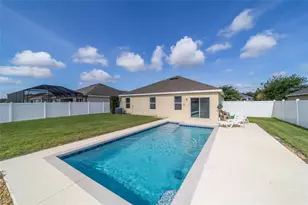 9785 Pepper Tree Trl, Wildwood, FL 34785 - Photo 2