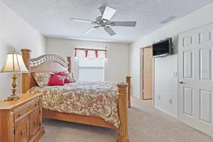 1199 Mathews Ln, The Villages, FL 32162 - Photo 14