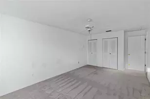 1726 Tropical Ct, Tavares, FL 32778 - Photo 26