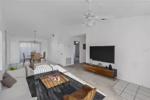 1726 Tropical Ct, Tavares, FL 32778 - Photo 8