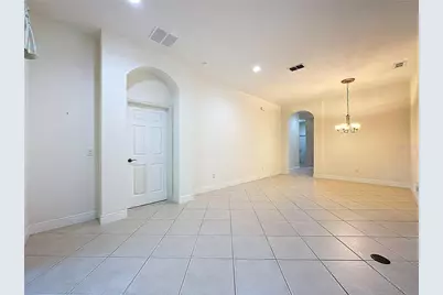 101 Flame Vine Way, Groveland, FL 34736 - Photo 12