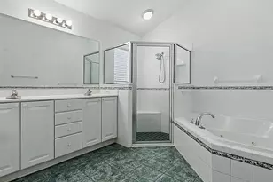 17037 SE 76th Creekside Cir, The Villages, FL 32162 - Photo 30