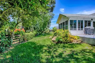 17037 SE 76th Creekside Cir, The Villages, FL 32162 - Photo 16