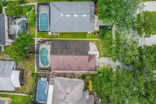 1906 Chathamoor Dr, Orlando, FL 32835 - Photo 38