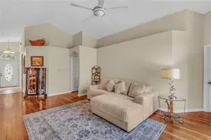 1906 Chathamoor Dr, Orlando, FL 32835 - Photo 12