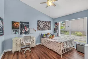 1906 Chathamoor Dr, Orlando, FL 32835 - Photo 16