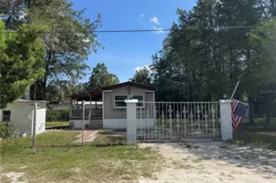 7601 W Merry Ln, Homosassa, FL 34446 - Photo 2