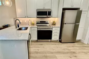 3607 Umbrella Tree Ln, Oxford, FL 34484 - Photo 10