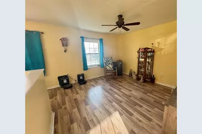 2122 Waseca Lane, Leesburg, FL 34748 - Photo 16