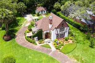 9233 Silver Lake Dr, Leesburg, FL 34788 - Photo 1