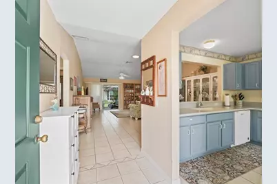 17860 SE 89th Natchez Avenue, The Villages, FL 32162 - Photo 4