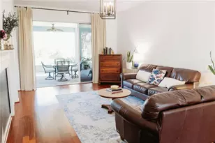 26620 Shoregrass Dr, Wesley Chapel, FL 33544 - Photo 10