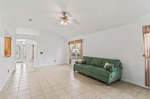 1142 W Boone Ct, The Villages, FL 32159 - Photo 12
