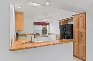 1142 W Boone Ct, The Villages, FL 32159 - Photo 14