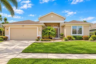 27328 Pine Straw Rd, Leesburg, FL 34748 - Photo 1