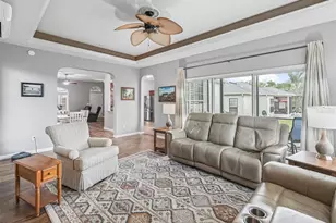 16863 SE 110th Ct Rd, Summerfield, FL 34491 - Photo 2