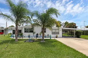 1025 Capella Dr, Tavares, FL 32778 - Photo 6