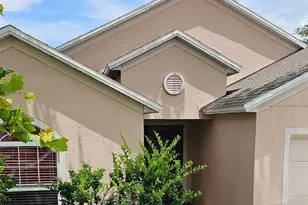 1055 Bluegrass Dr, Groveland, FL 34736 - Photo 2