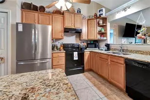 1511 W Magnolia St, Clermont, FL 34711 - Photo 10