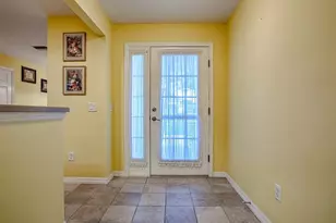 1675 Westminster Ct, The Villages, FL 32162 - Photo 4