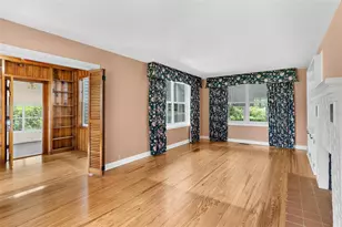 9223 Silver Lake Dr, Leesburg, FL 34788 - Photo 12