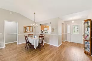 516 Loma Paseo Dr, The Villages, FL 32159 - Photo 10
