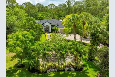 2360 19th Street, Naples, FL 34117 - Photo 2