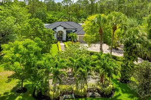 2360 19th St, Naples, FL 34117 - Photo 2