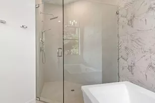 2360 19th St, Naples, FL 34117 - Photo 34